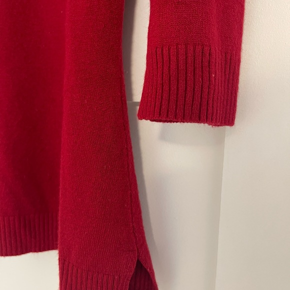 Comfortable, Stylish Red Sweater by Karen Scott - Picture 4 of 4